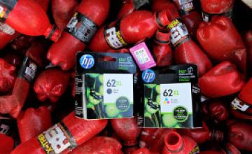 HP запустил производство картриджей из пластиковых бутылок