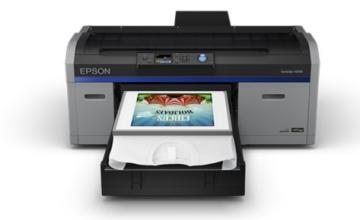 Epson обновляет принтер для прямой печати на ткани