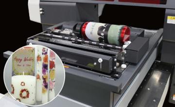 Mimaki представила два устройства с возможностью наносить изображения на предметы цилиндрической формы