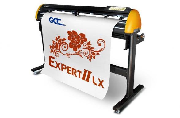 изображение Плоттер режущий GCC Expert II EX-52 LX (ширина 1320 мм)