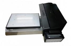 Планшетный принтер на базе Epson L1800 для печати на светлых (белых) тканях Планшетный принтер на базе Epson L1800 для печати на светлых (белых) тканях