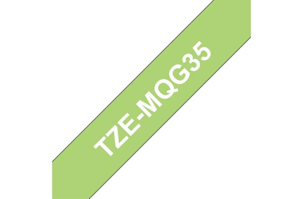 изображение Brother TZeMQG35 - матовая ламинированная лента, белый на зеленом, 12 мм х 5 м - изображение 1