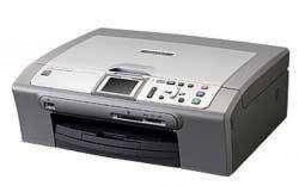 изображение МФУ Brother DCP 750CN с ПЗК и чернилами